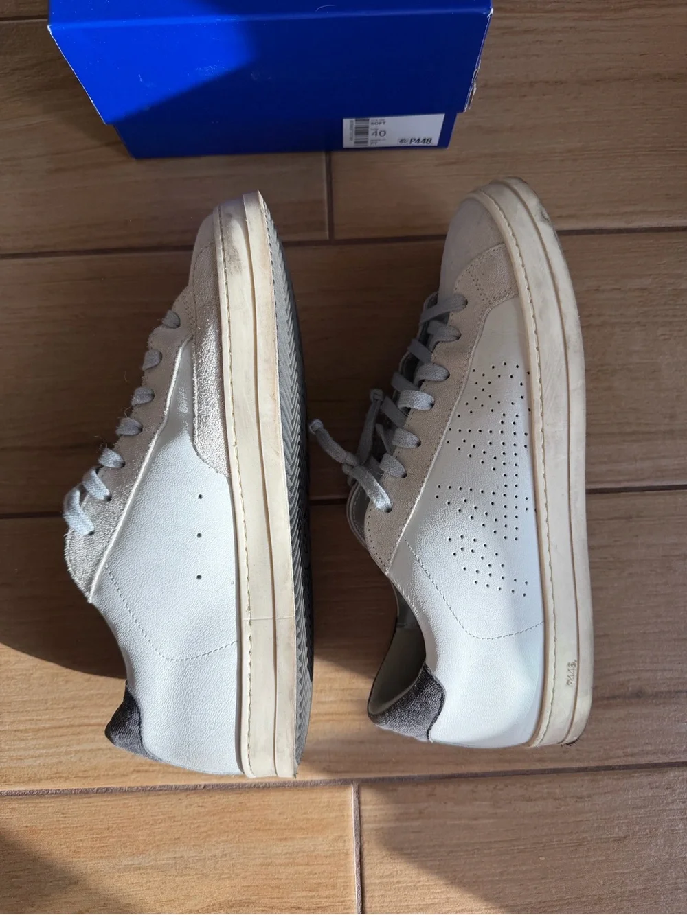 P448 Low-Top Sneakers in white and silver
